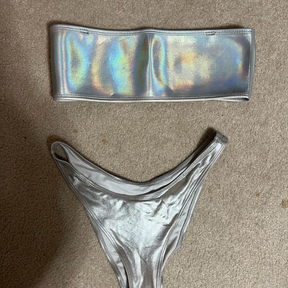 HOAKA Halo graphic bikini set